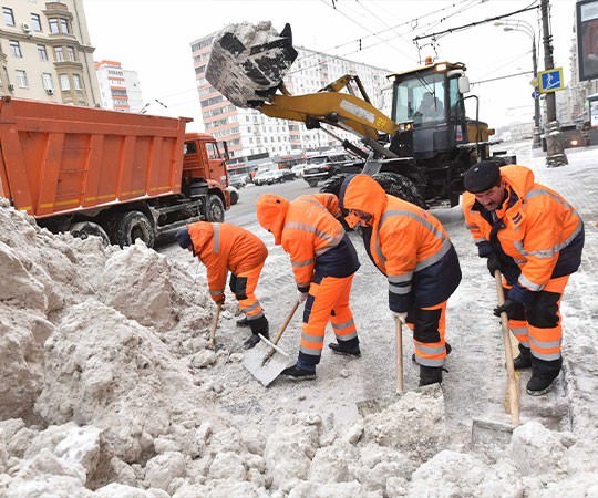 Уборка снега в Омске и  Омской области